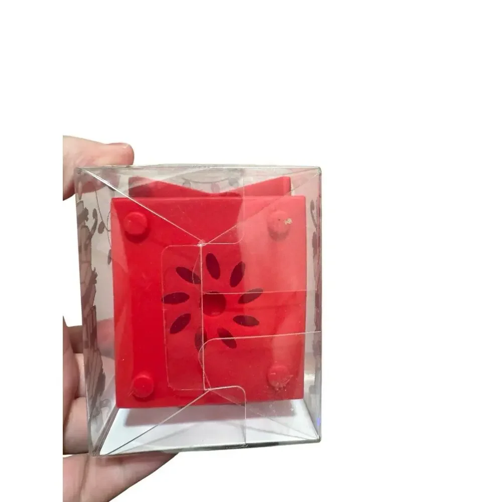 Peanuts x Wet n Wild Snoopy’s Dog House Makeup Sponge Case Limited Edition 2022